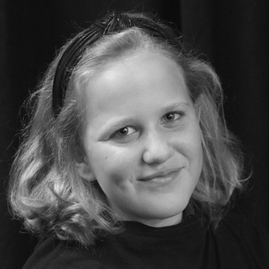 Beville Innis head shot