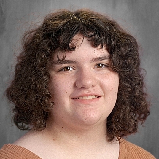 LILLY HUMMEL head shot