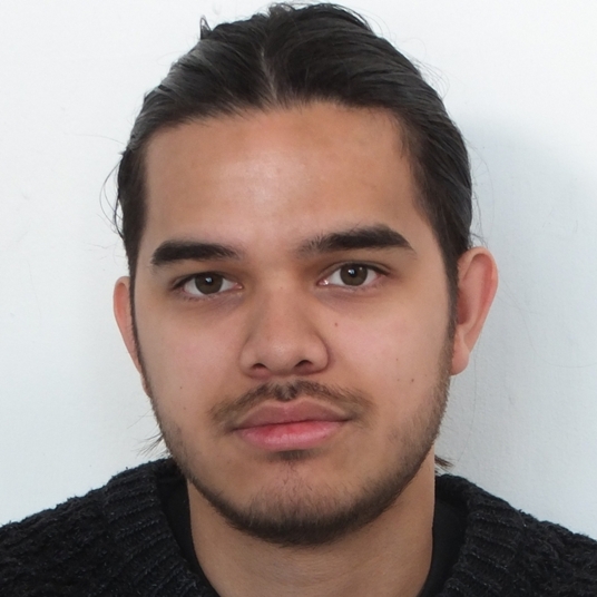 Hunter Myers head shot