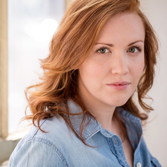 Emily Nan Phillips head shot