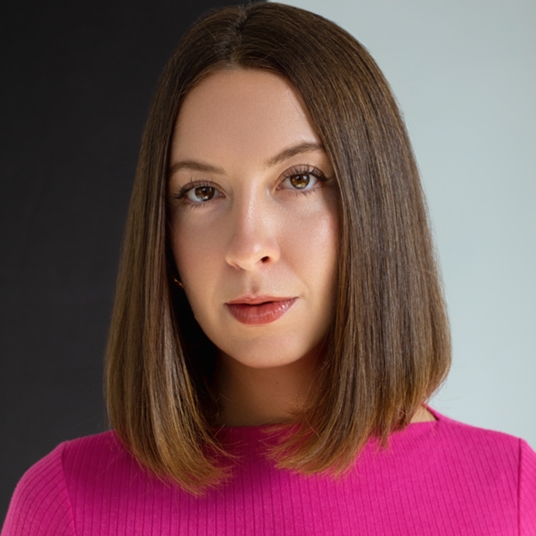 Savannah Deering head shot