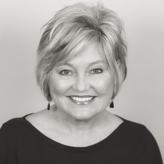 Karen Cagle head shot