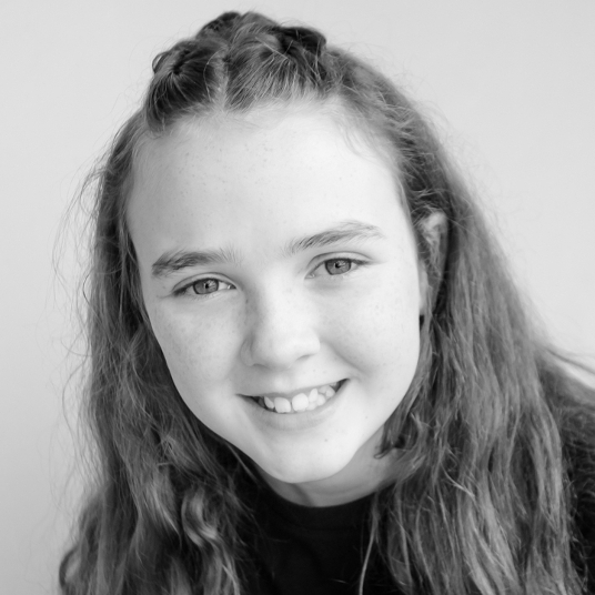 Ella Cates head shot