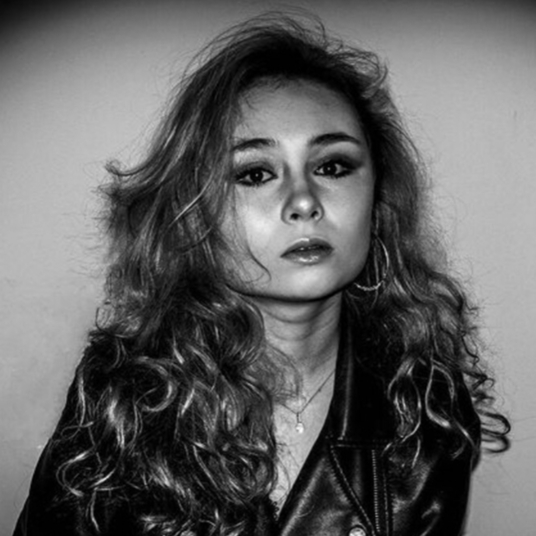 Valeria Almada head shot