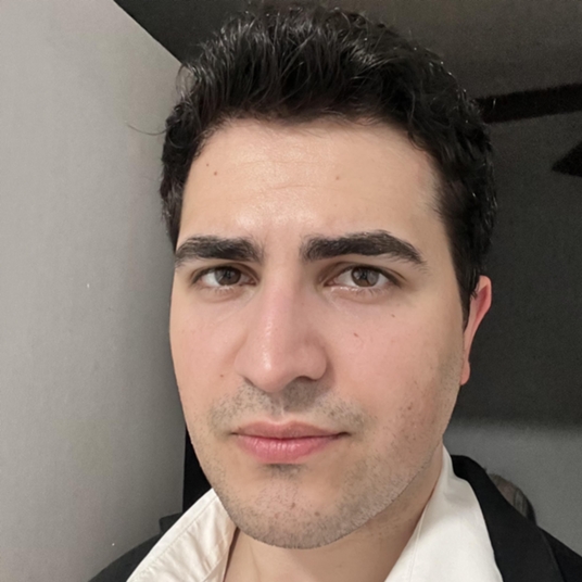 Batuhan Sumer head shot