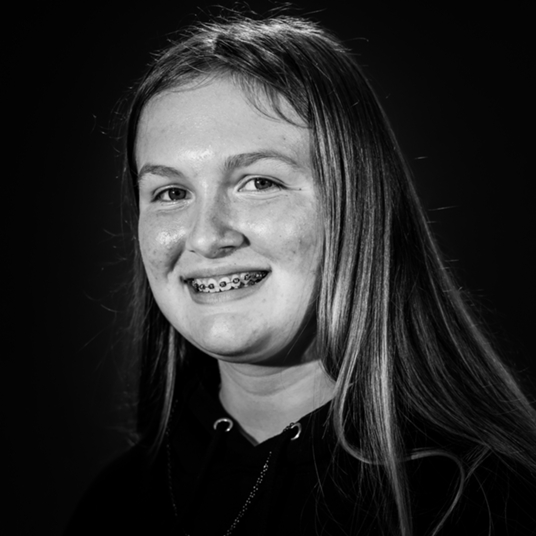 Chloe Larson head shot