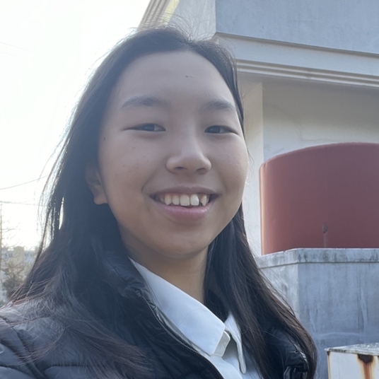 Su Jeong head shot