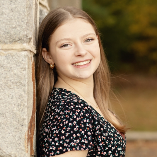 Maggie Butler head shot