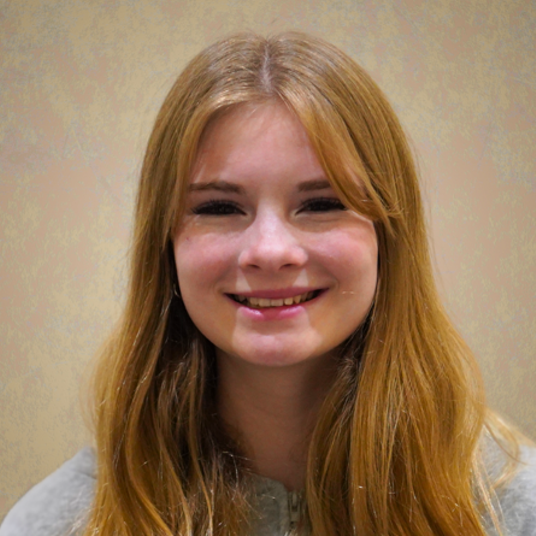 Alexa Brenes head shot