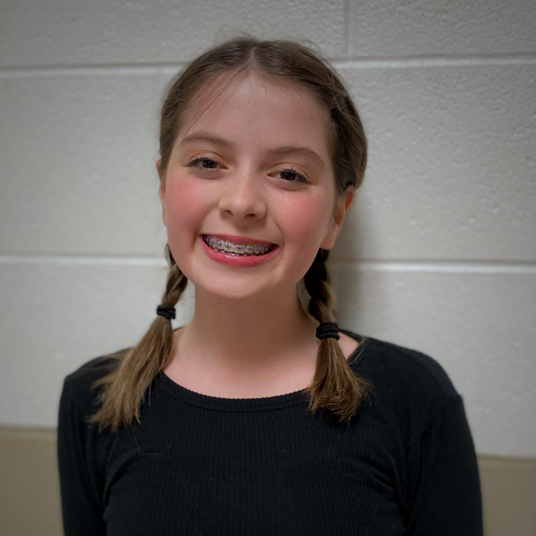 Ella Hammond head shot
