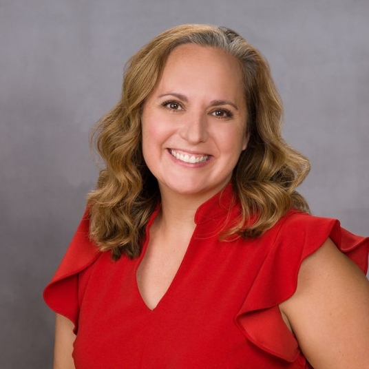 Tiffany Lutz head shot