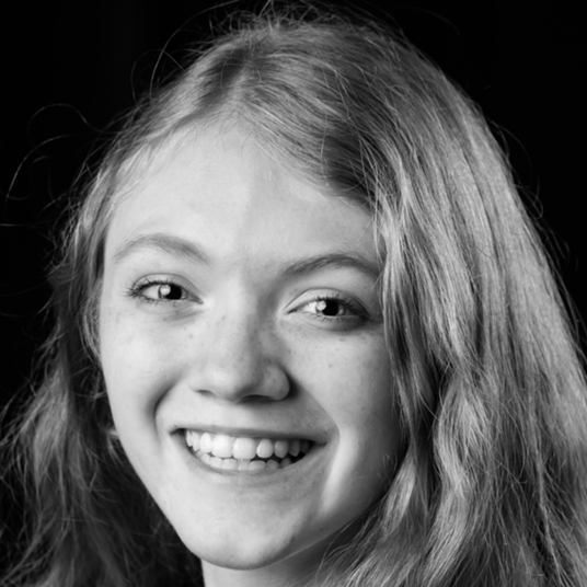 Holly Mattlage head shot