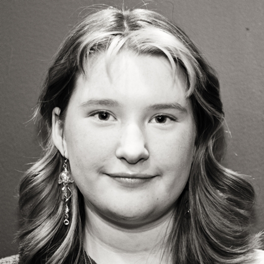 Erin Beck head shot