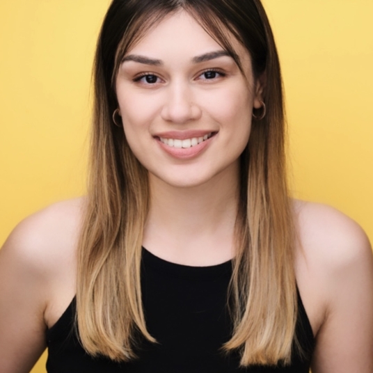 Melony Aponte head shot