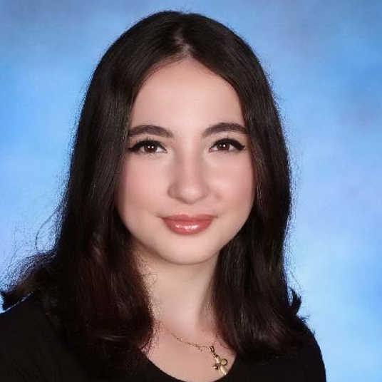 Mara Vrinceanu head shot