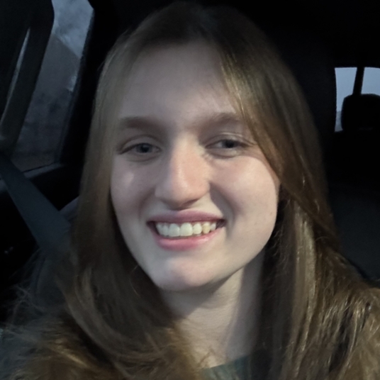 Grace Goeke head shot