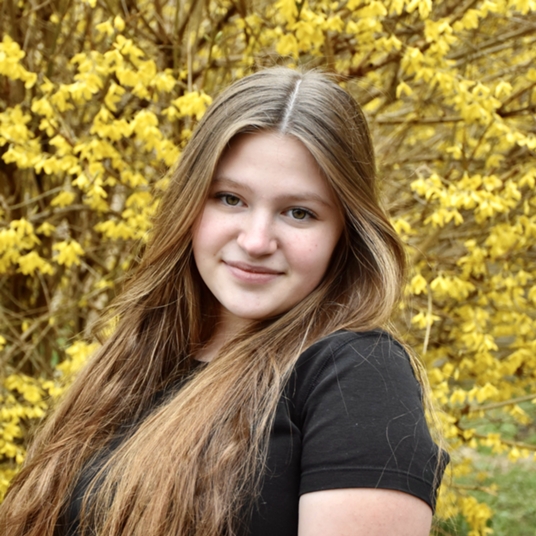 Claire Chasanoff head shot