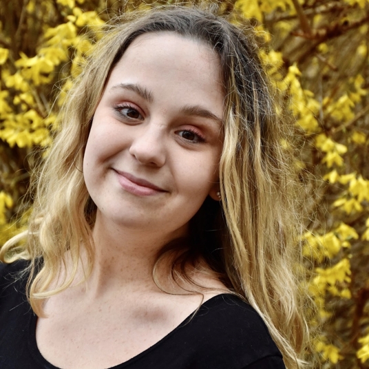 Gillian Phillips head shot