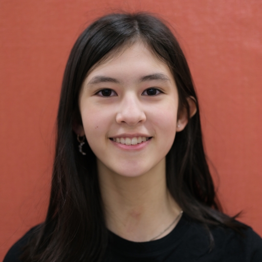 Isabella Alexander head shot