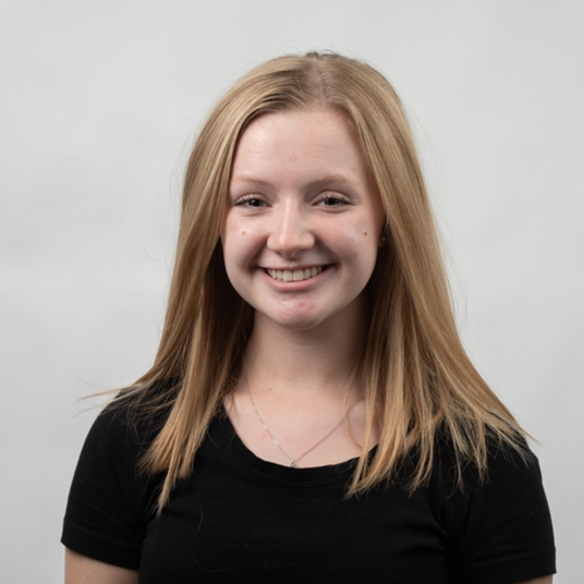 Hailey Smith head shot
