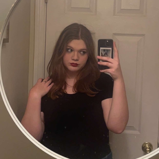 Elizabeth Anello head shot