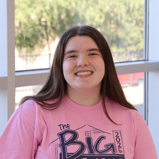 Maycie McMinn head shot