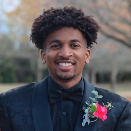 Eliyon Cooper head shot