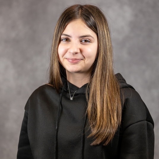 Taly Navarre head shot