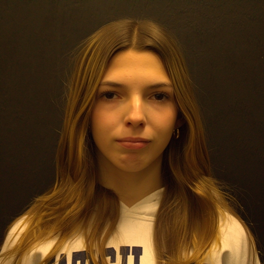 Elaina Nowik head shot