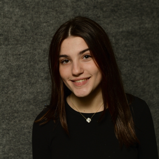 Ava Gallo head shot