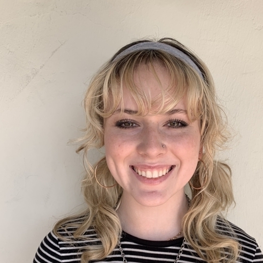 Ashley Roche head shot