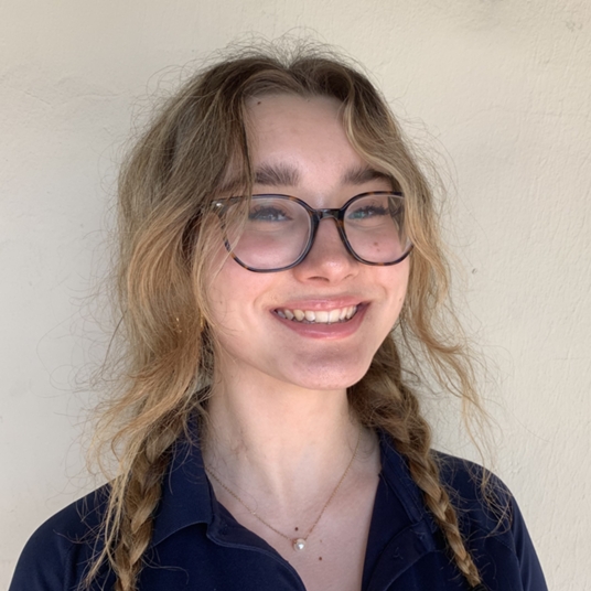 Grace Dore head shot