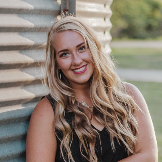 Taylor Oldham head shot