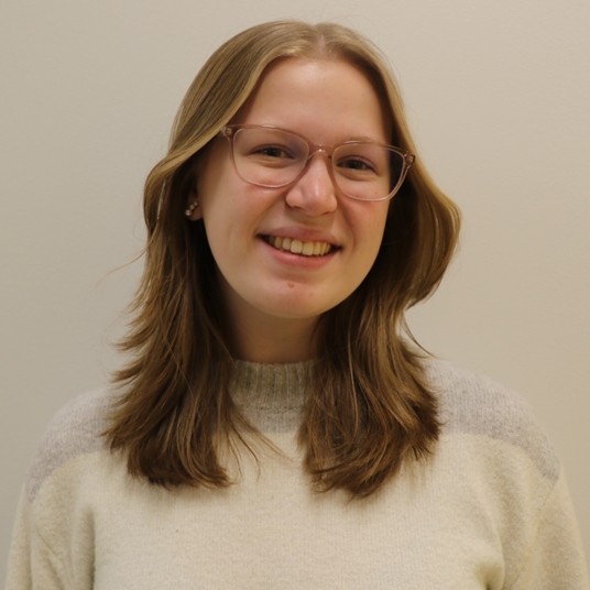 Maddie McDevitt* head shot