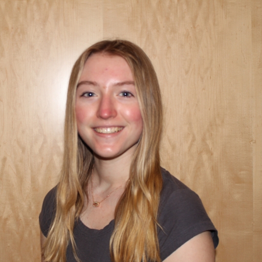 Julia Freiberg head shot