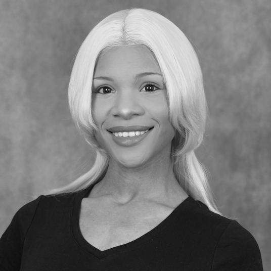 Natalia Braggs head shot