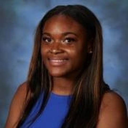 Jordyn Brewer head shot