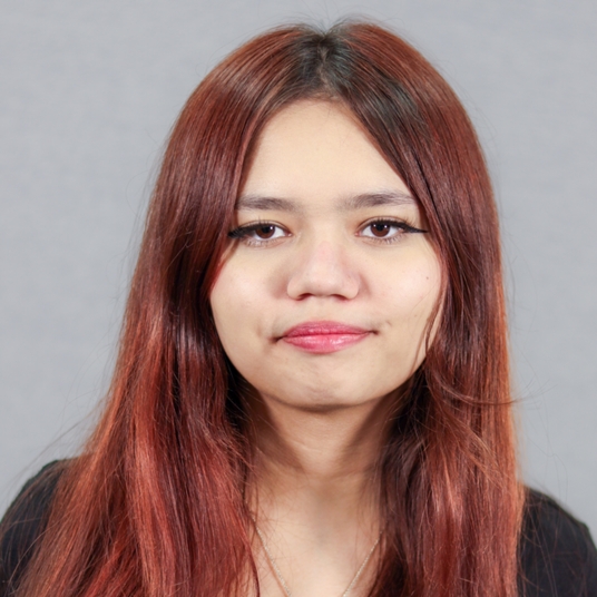 Neiska West head shot
