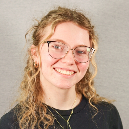 Sophia Tank head shot