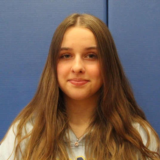 Faith Bellofatto head shot