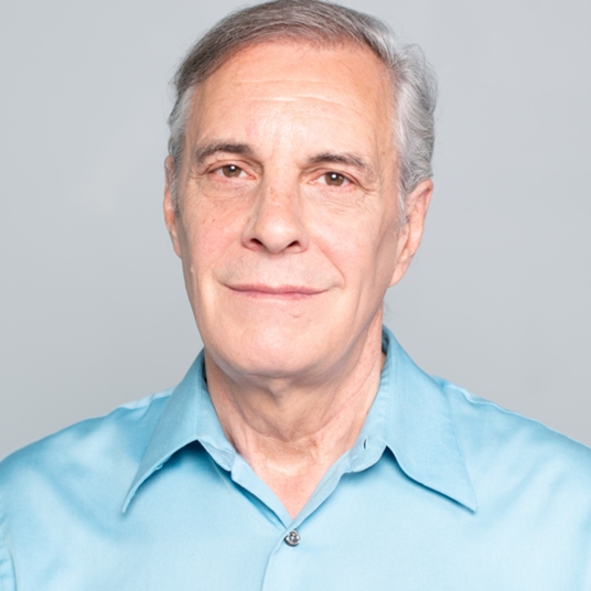 Kelly Gilmore head shot