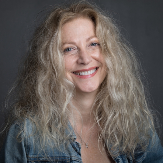 Elizabeth Hayden* head shot