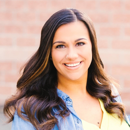 Victoria Knight head shot