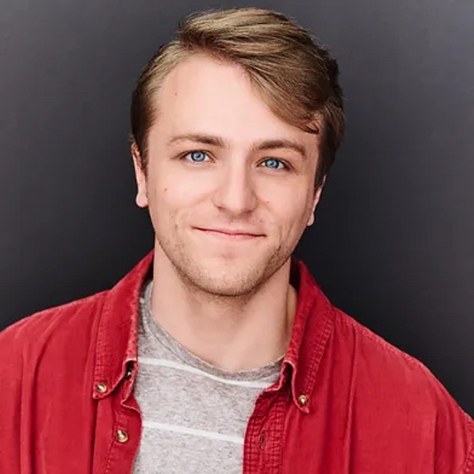 Dylan Knight Weaver head shot