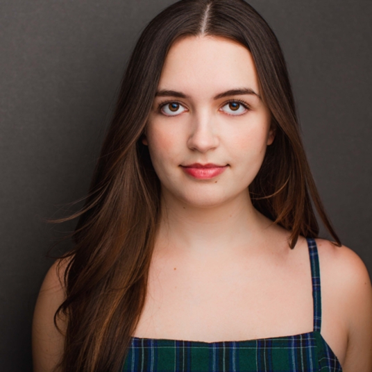 Grace Goble head shot