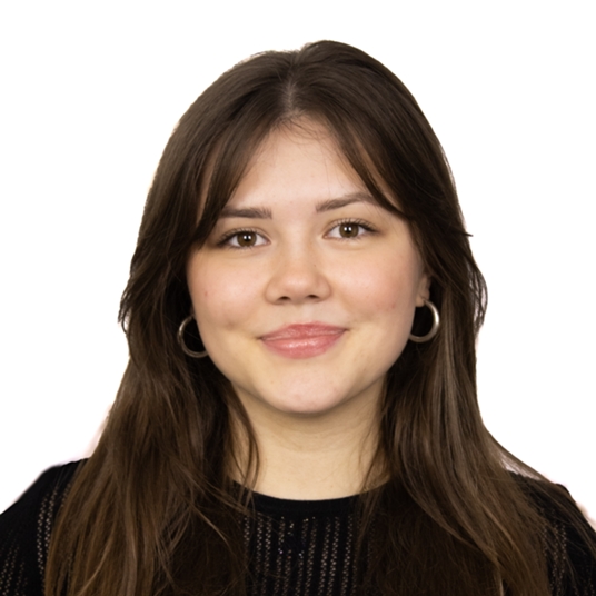Madeleine Harbison head shot