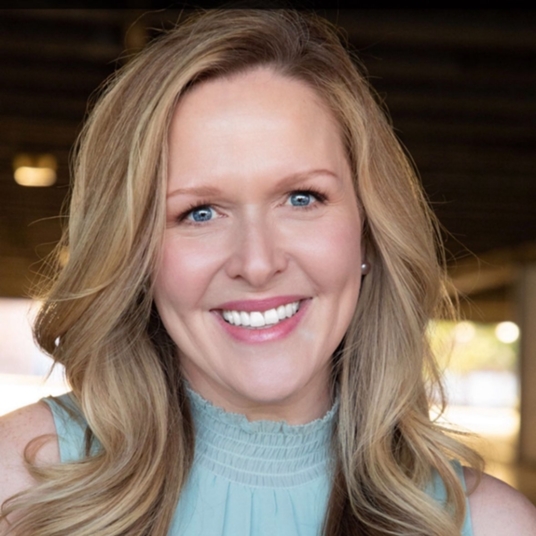 Deborah Robin head shot