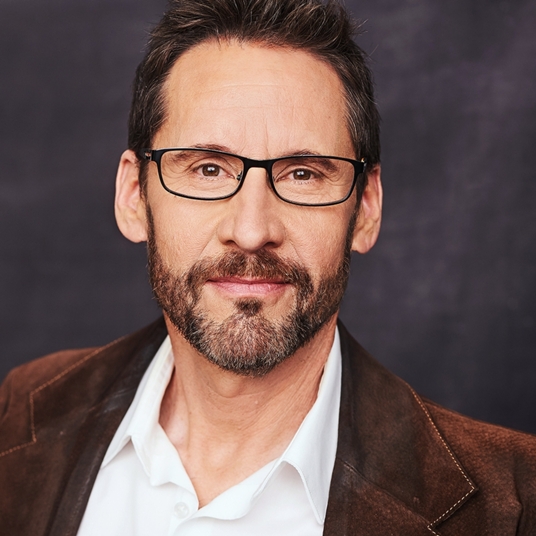 Eric Larson head shot