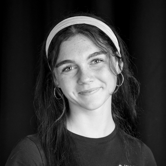 Ashlyn Aarons head shot