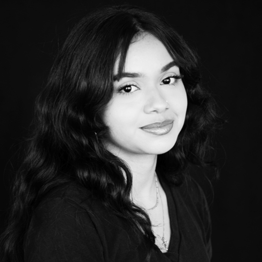 Luciana Cardozo head shot